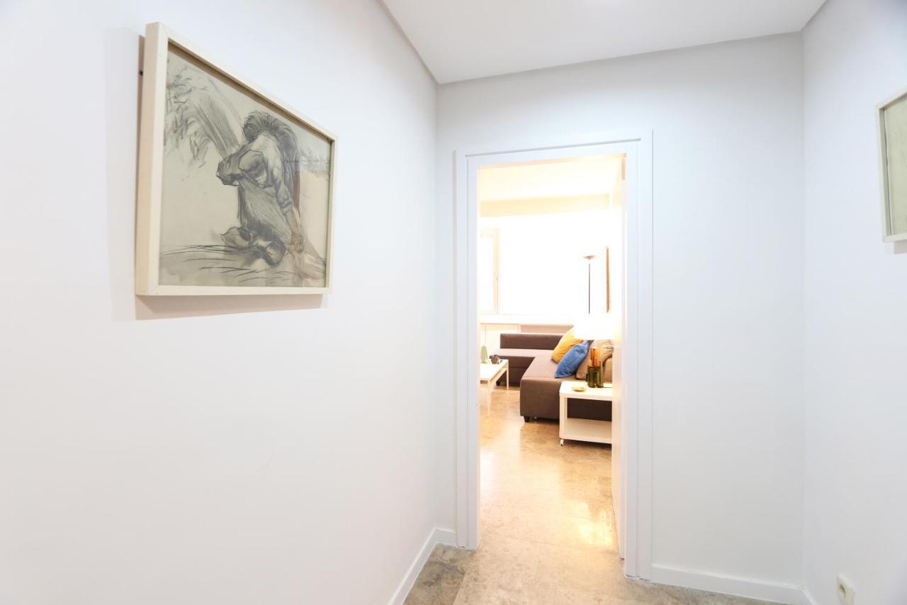 Appartement Urbantec Realty - Plaza De Colon à Madrid Extérieur photo