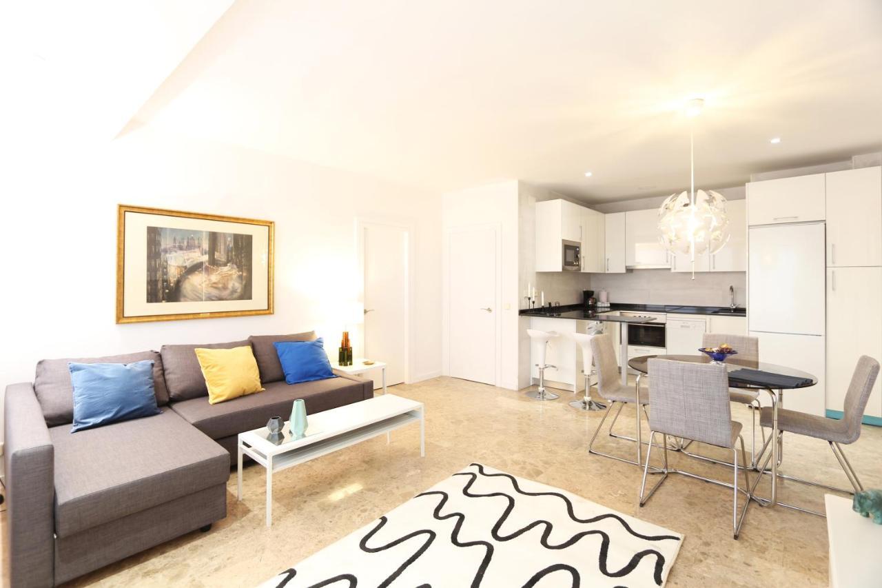 Appartement Urbantec Realty - Plaza De Colon à Madrid Extérieur photo